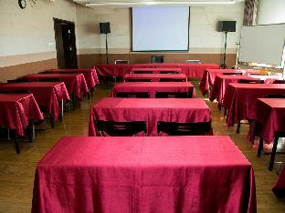super 8 hotel beijing headquarters branch one