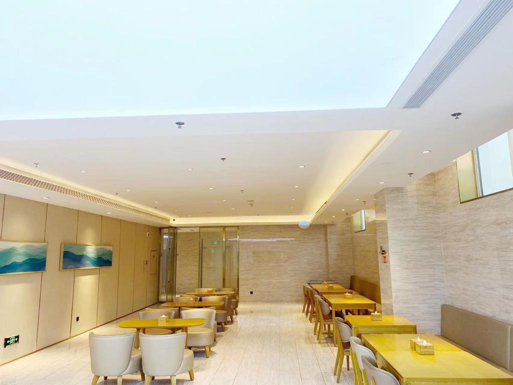 ji hotel dalian huanan store
