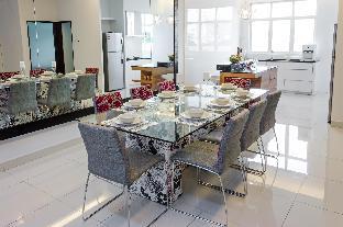 new luxury shamrock beach villas seaview