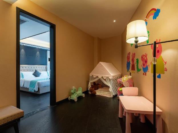 xana hotelle chaozhou bus terminal