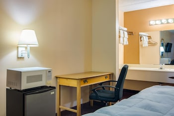 travelodge macon north