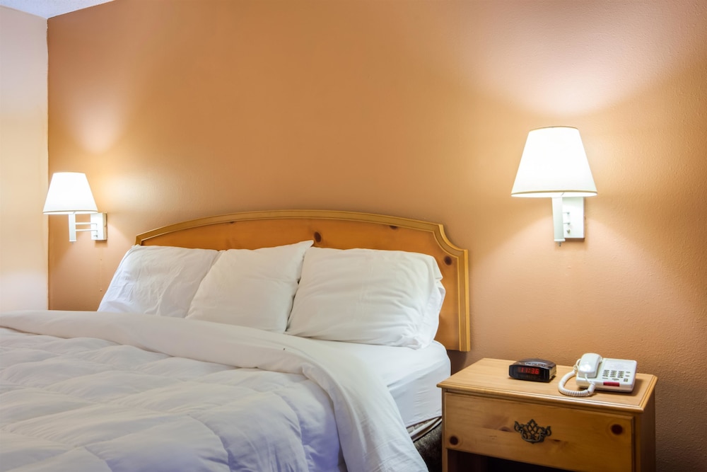 travelodge macon north