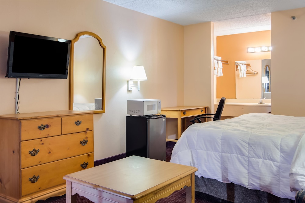 travelodge macon north