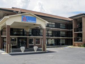 travelodge macon north
