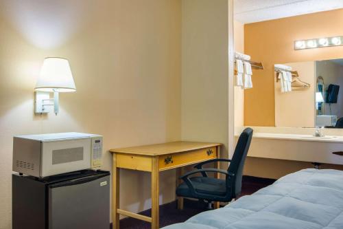 travelodge macon north