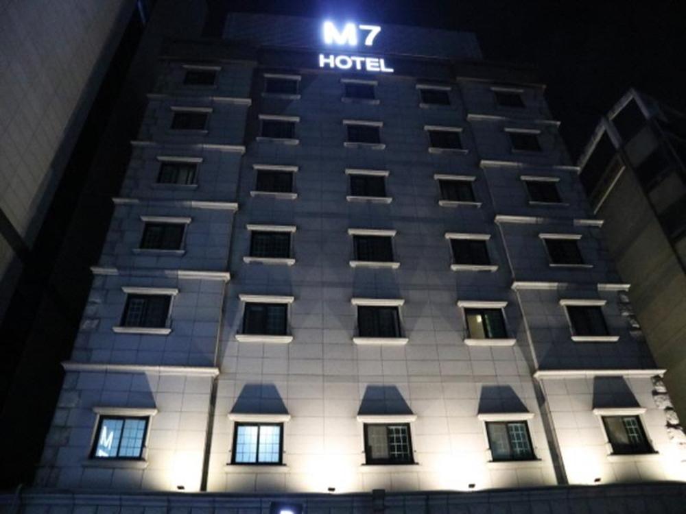 m7 hotel
