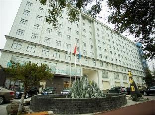 magnotel huayin huashan scenic area hotel