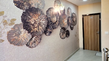 hotel sakhi inn by urban galaxy