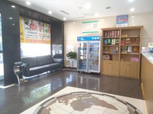 7 days premium chenzhou xinglong pedestrian stree