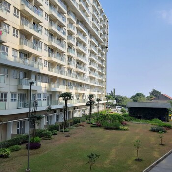 high livin apartment pasteur