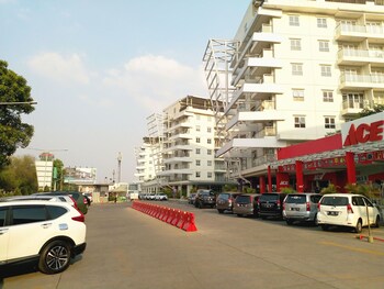high livin apartment pasteur