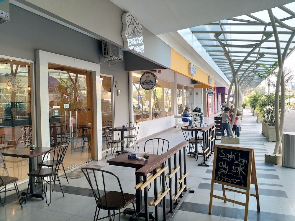 high livin apartment pasteur