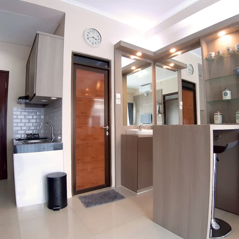 high livin apartment pasteur