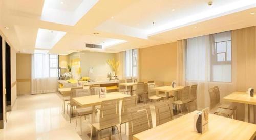 city comfort inn nanning chaoyang square metro station