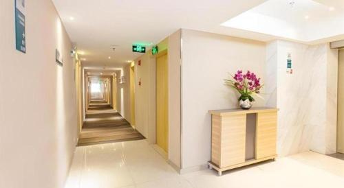 city comfort inn nanning chaoyang square metro station
