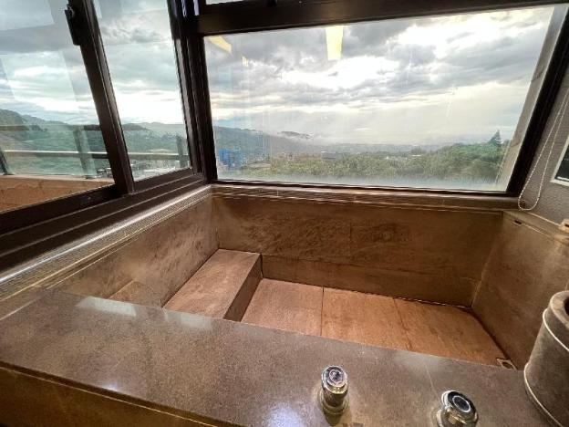 yanminshan jia xin hot spring resort