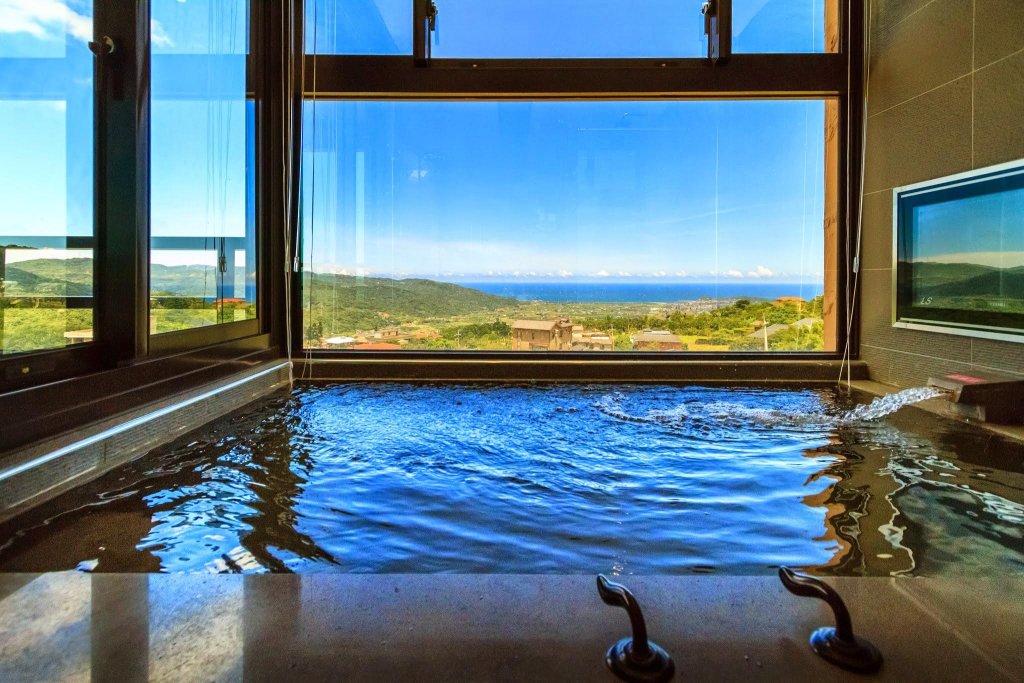 yanminshan jia xin hot spring resort