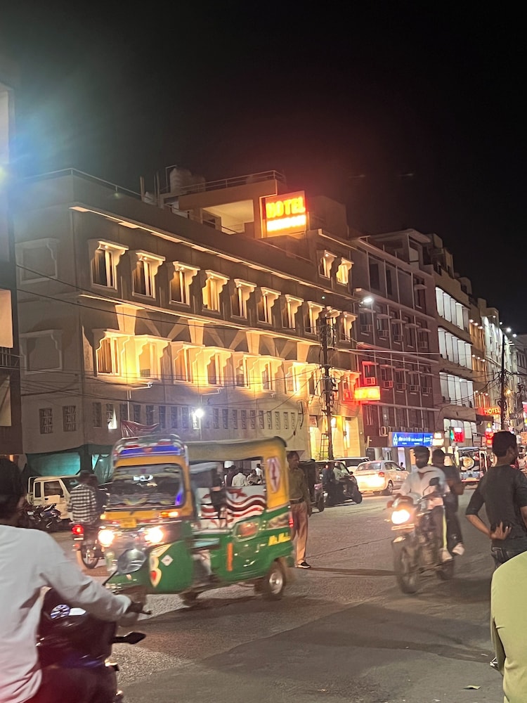 hotel meghdoot