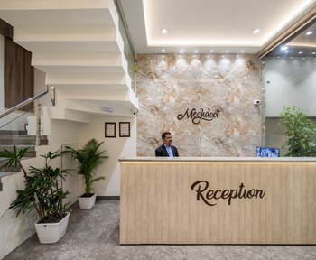 Hotel Meghdoot,Mendua,3 star