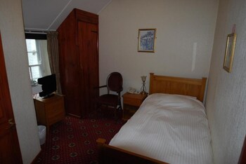 Wellington Hotel,,3 star