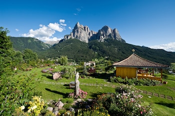 mirabell alpine garden resort and spa