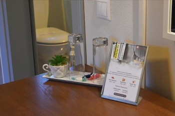 kiriaki guesthouse and suites