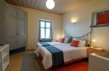 kiriaki guesthouse and suites