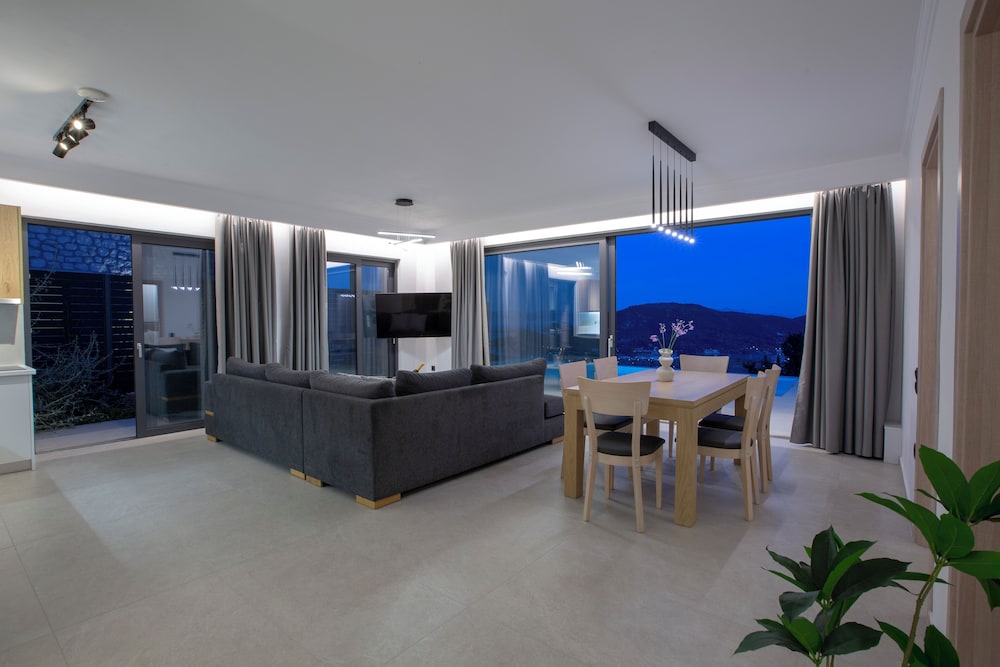 casa smaragdi villas