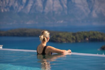 casa smaragdi villas