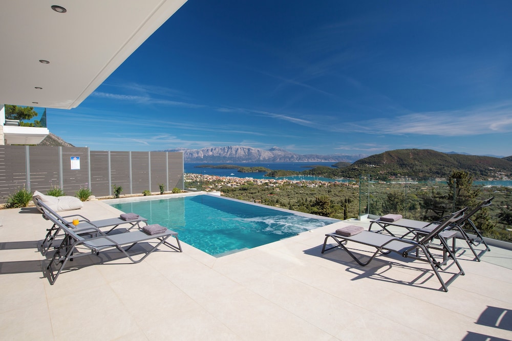 casa smaragdi villas