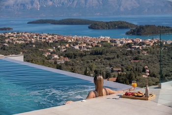 casa smaragdi villas