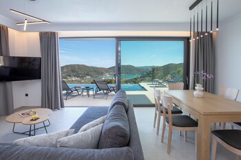 casa smaragdi villas