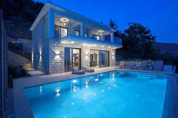 casa smaragdi villas