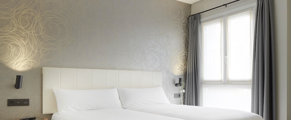 hotel arrizul beach
