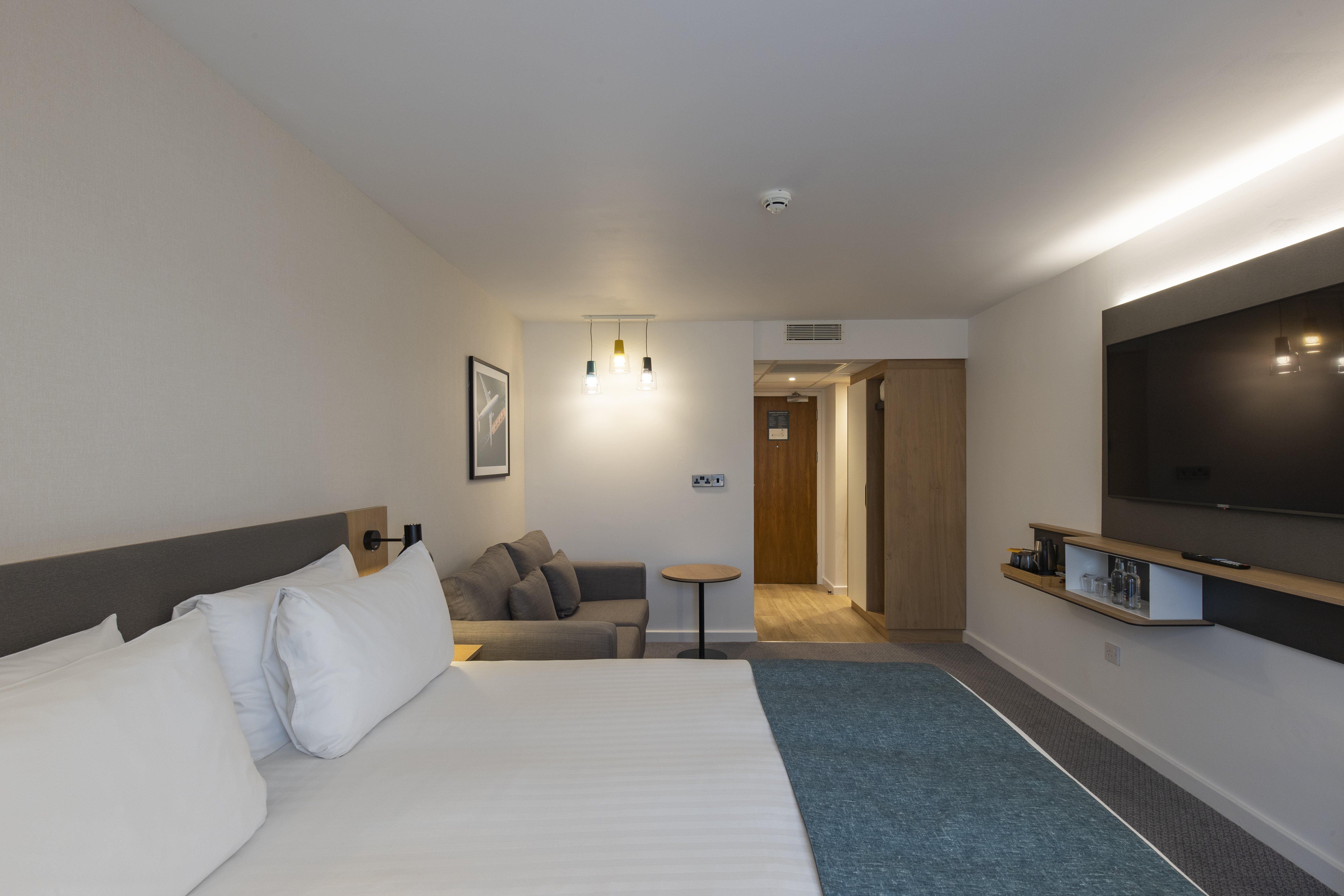 holiday inn bristol airport by ihg