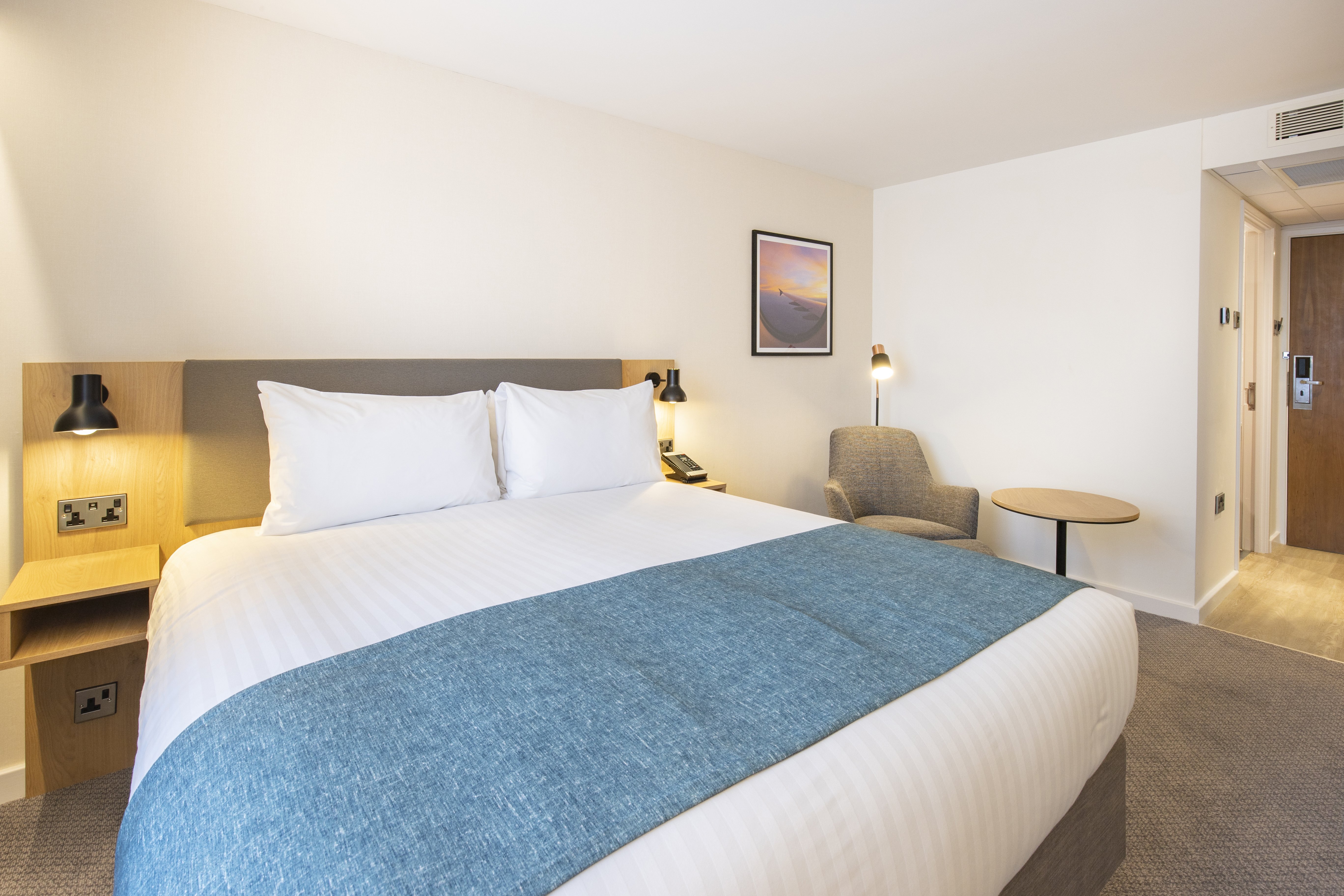 holiday inn bristol airport by ihg