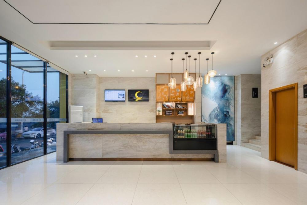 city comfort inn liuzhou rongshui binjiang road