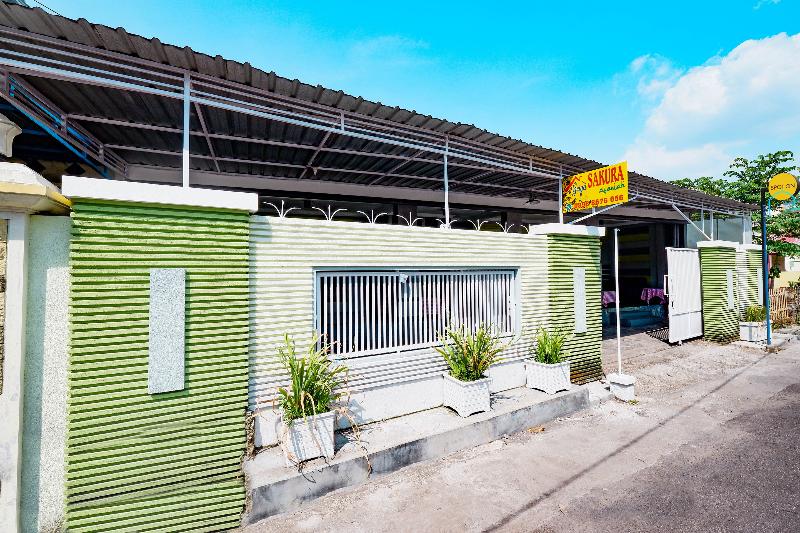 spot on 2171 griya sakura syariah