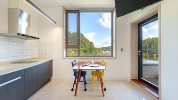 gangneung cresso pension