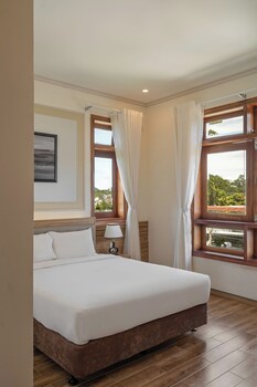 moon valley dalat hotel