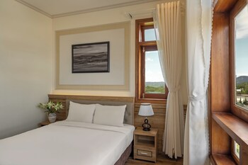moon valley dalat hotel