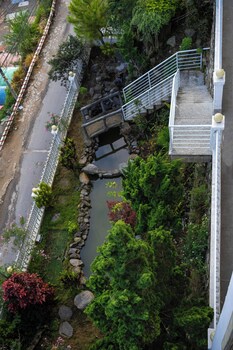 moon valley dalat hotel