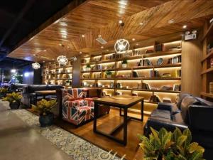 james joyce coffetel shijiazhuang provincial government haiyuetiandi