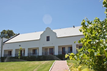 val du charron guest house and wine estate