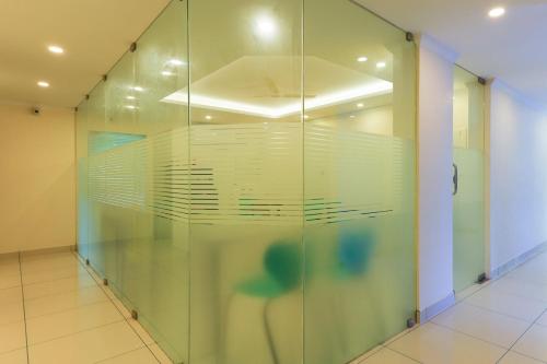 capital o 65916 companion leisure homes