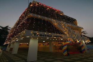gateway airport hotel