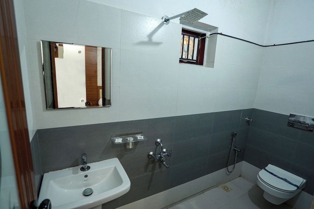 gateway airport hotel