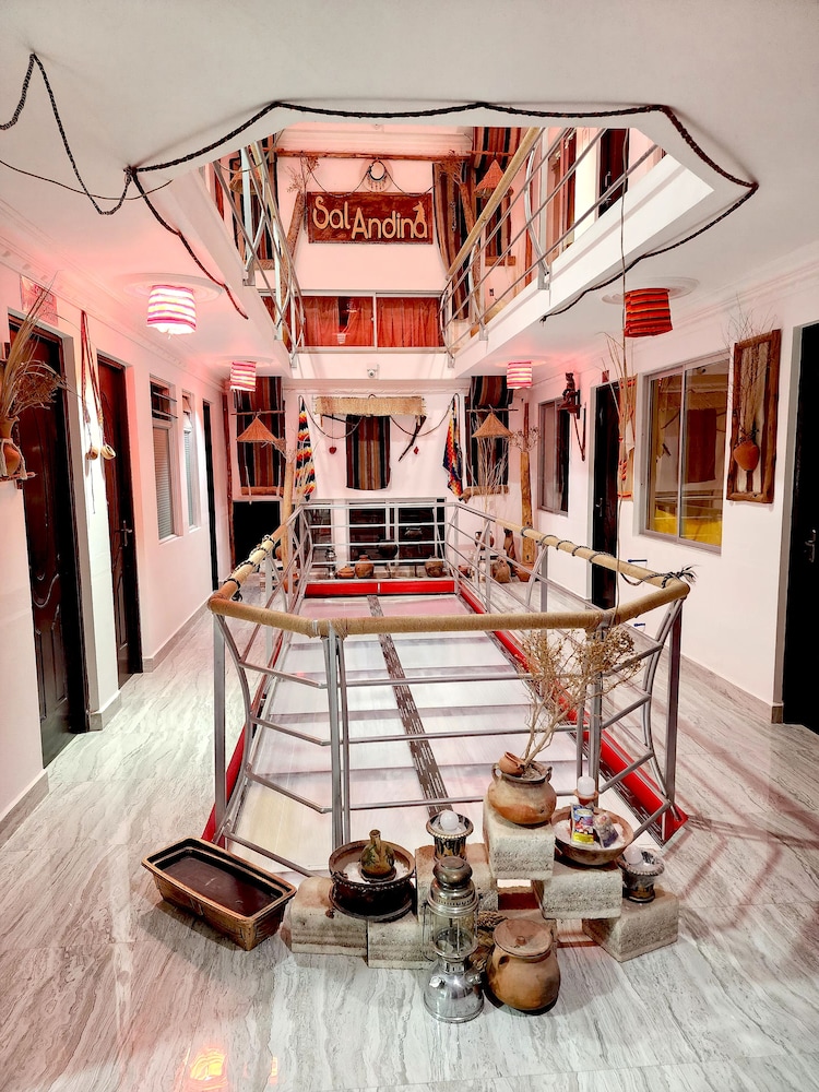 hotel sal andina