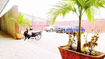 kp hotel cotonou
