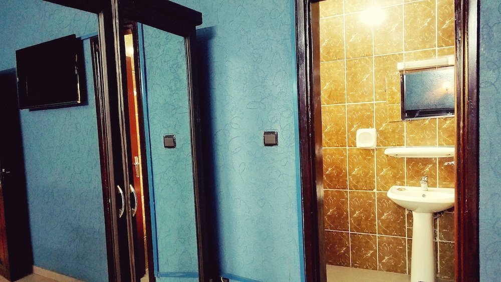 kp hotel cotonou